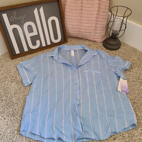 Women's Striped Simply Cool Short Sleeve Button-up Shirt - Stars Above - Picture 2 of 5